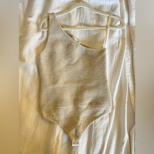 Abercrombie Ribbed One Shoulder Bodysuit